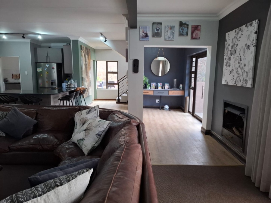 3 Bedroom Property for Sale in Heuwelsig Free State